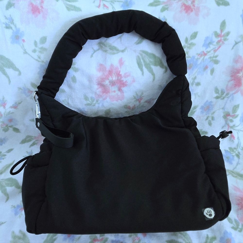 BearPaw Black🖤 Shoulder Bag👜 - NWT - Picture 2 of 15